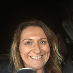 Meet your Posher, Violet